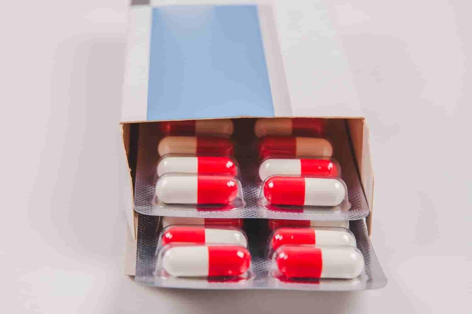 Thermoforming blister packaging